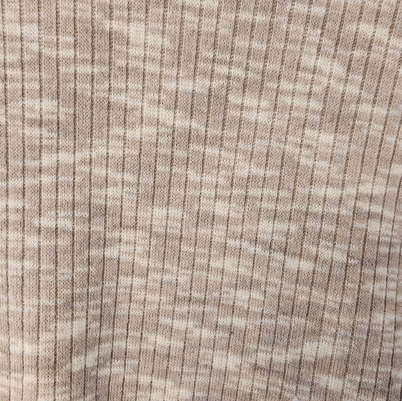 H&M Divided Crop Top Women's Medium Mixed Beige Short Sleeved Shirt For Teens - Picture 5 of 9